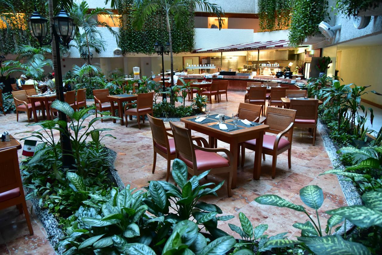 ซันเซ็ต รอยัล บีช รีสอร์ต - ออล อินคลูซีฟ Hotel แคนคูน ภายนอก รูปภาพ